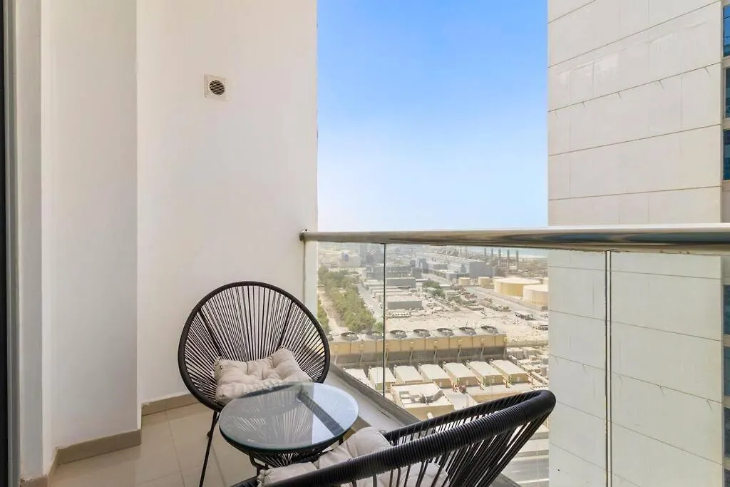 Stonetree - Modern 1 Bedroom Apartment Near Marina Beach Dubai United Arab Emirates