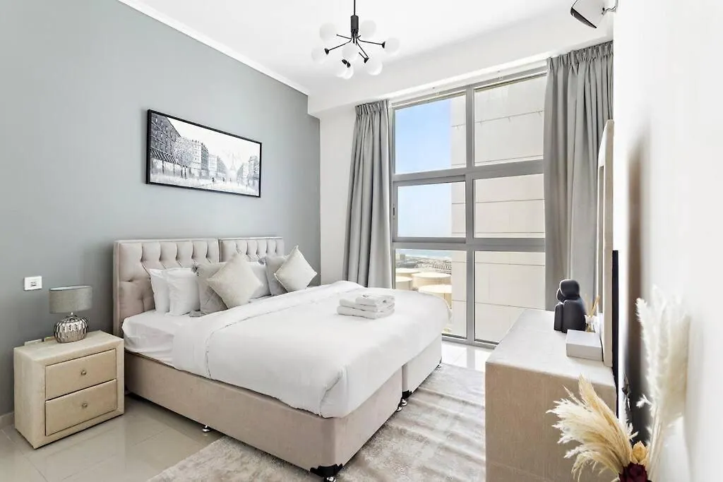 Stonetree - Modern 1 Bedroom Apartment Near Marina Beach 두바이